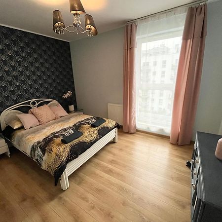 Oldtown Retro Apartment By Marina With Balcony For 6 People Gdańsk Eksteriør billede