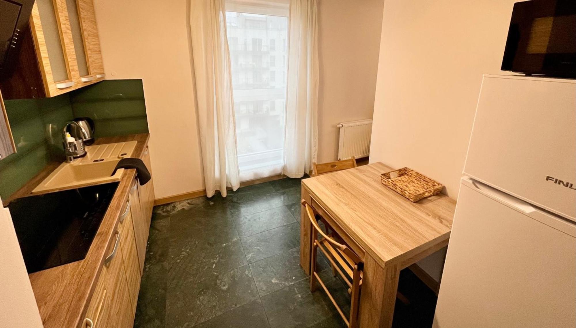 Oldtown Retro Apartment By Marina With Balcony For 6 People Gdańsk Eksteriør billede